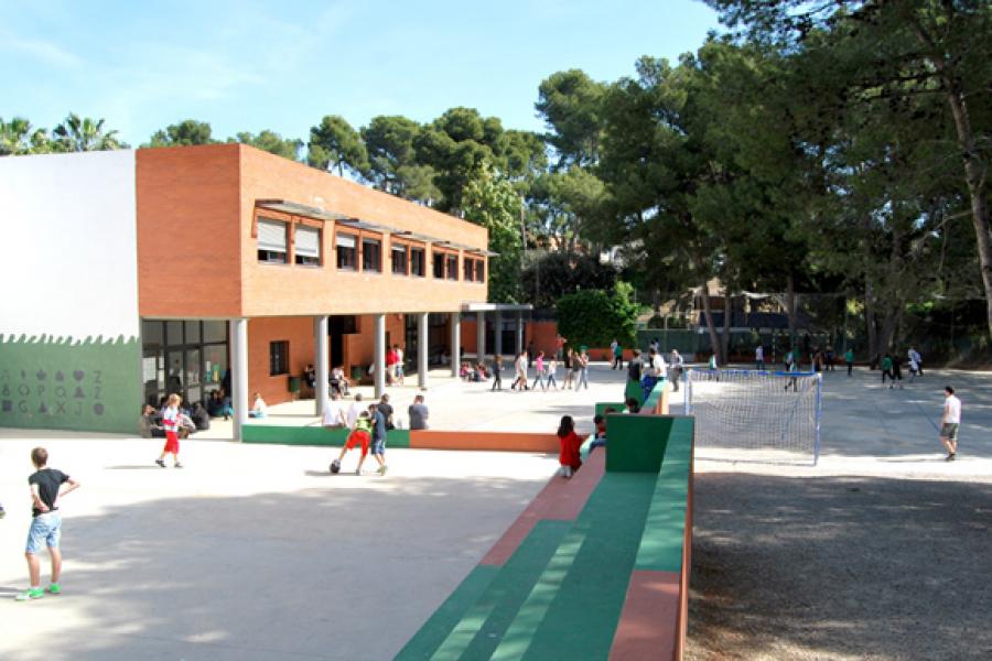 Los Olivos School